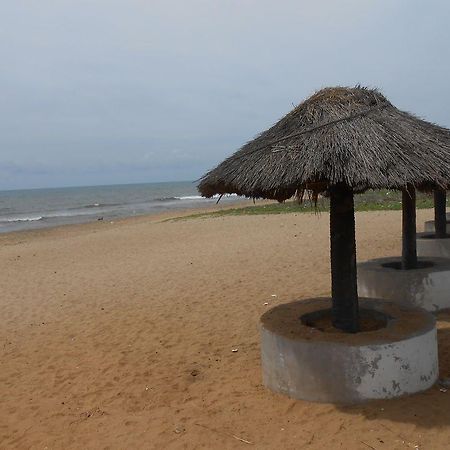 Jade Beach Resort Tirupporur Екстер'єр фото