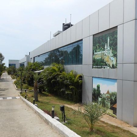 Jade Beach Resort Tirupporur Екстер'єр фото