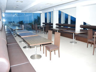 Jade Beach Resort Tirupporur Екстер'єр фото