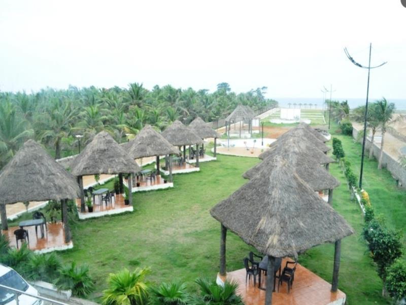 Jade Beach Resort Tirupporur Екстер'єр фото